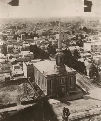 Kilátás dél-délnyugat felé a chicagói bíróság kupolájából, 1858-ban